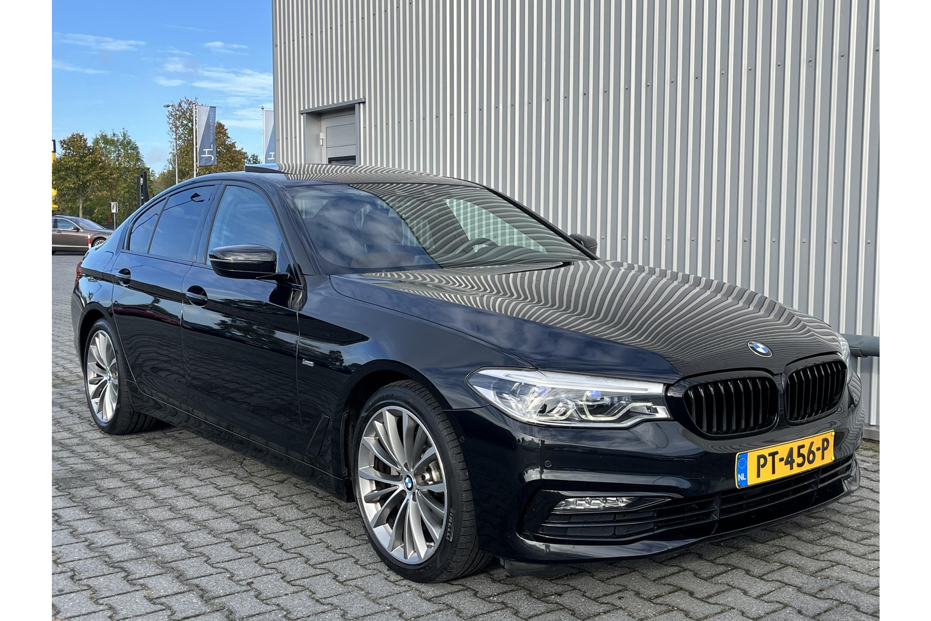 BMW 5 Serie 520d High Executive*DAKJE*HUD*CRUISE*NAVI.PROF*LED